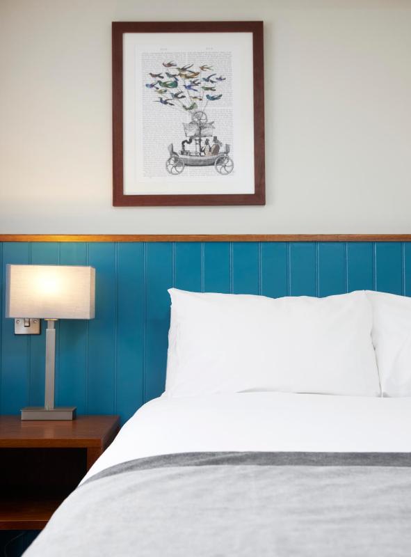 Double Room image 4