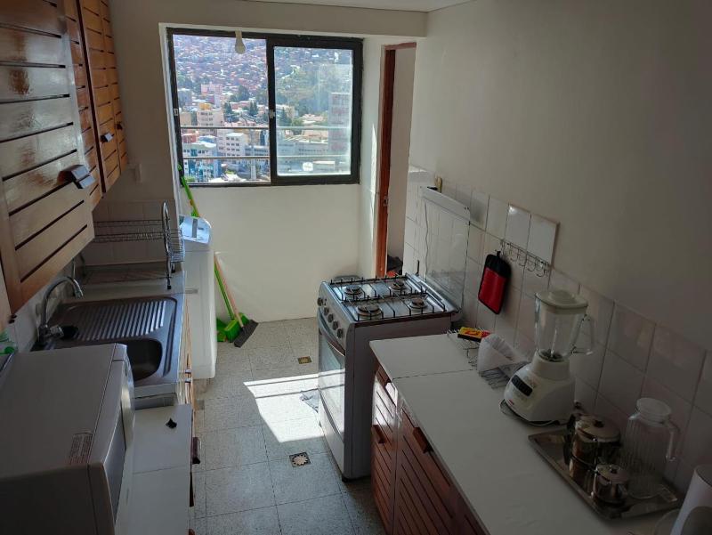 Apartamento Céntrico Privado Iluminado Soleado Cerca EMBAJADAS Av Arce - image 5