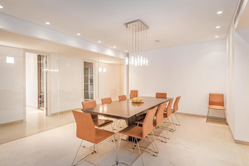 Spectacular 375 SQM at Mamilla Mall - 4 bedroom - image 10