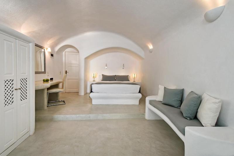 Junior Suite image 2
