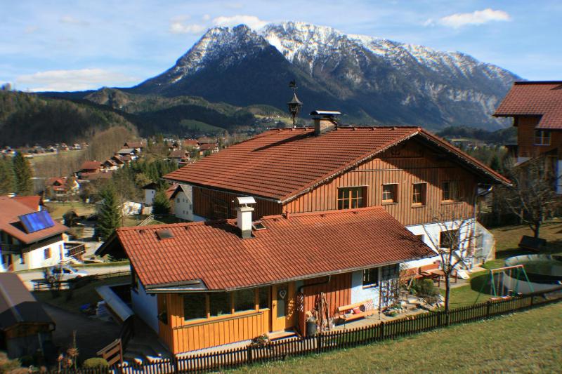 Chalet image 3