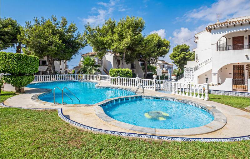 Two-Bedroom Holiday Home image 1