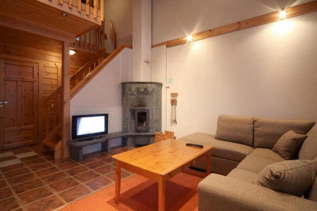 Cottage with Sauna (6 Adults) image 4