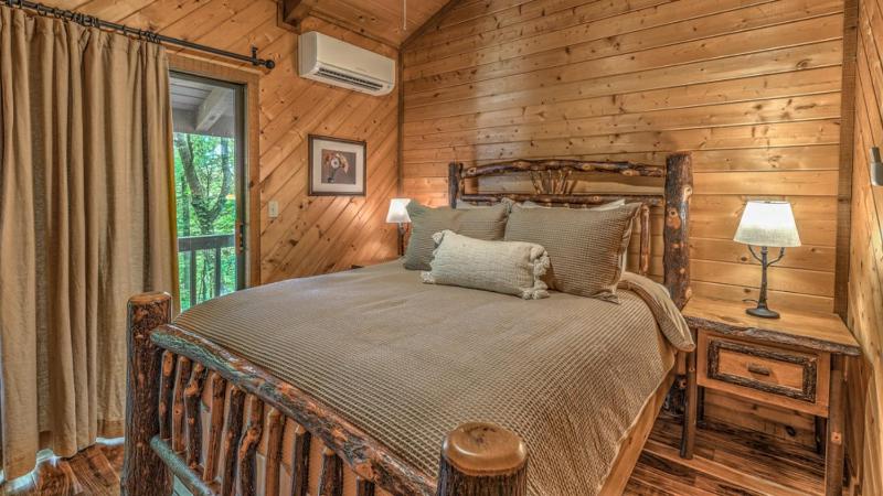 Away to the Lake - Lake Blue Ridge dock | Hot Tub Pool Table | Ping Pong | Fire pit - image 28