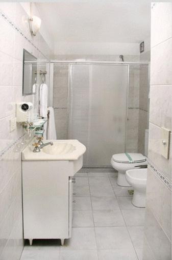 Hotel Luey - image 10