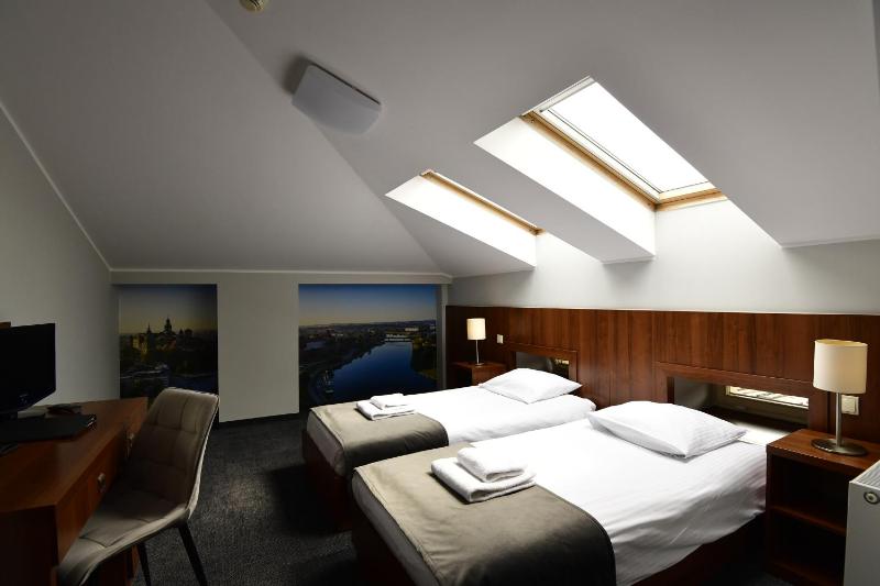 Budget Twin Room image 1