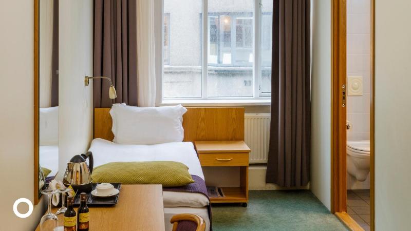 Standard Single Room image 3