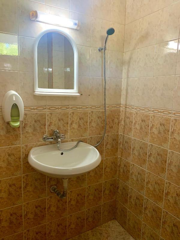 Deluxe Double or Twin Room with Pool View image 3