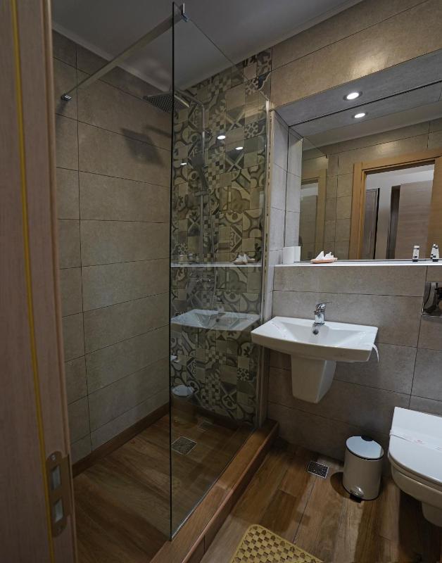 Single Room image 1