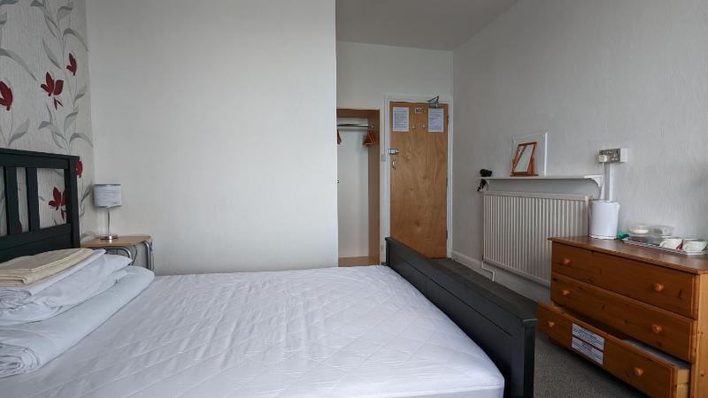 Double Room with Sea View image 3