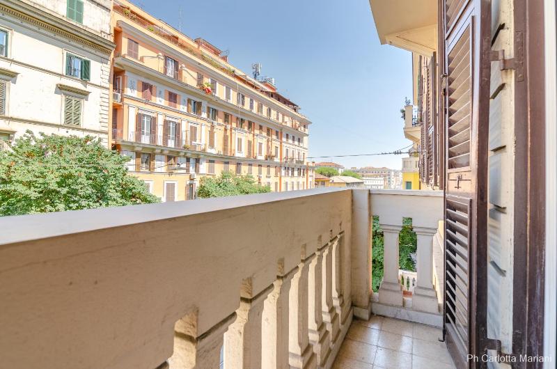 Double Room with Private Bathroom image 3