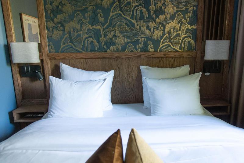 Small Double Room Cosy (Excluding Spa) image 4