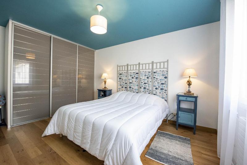 Maison pour 6 entre Marais salants et plages - image 8