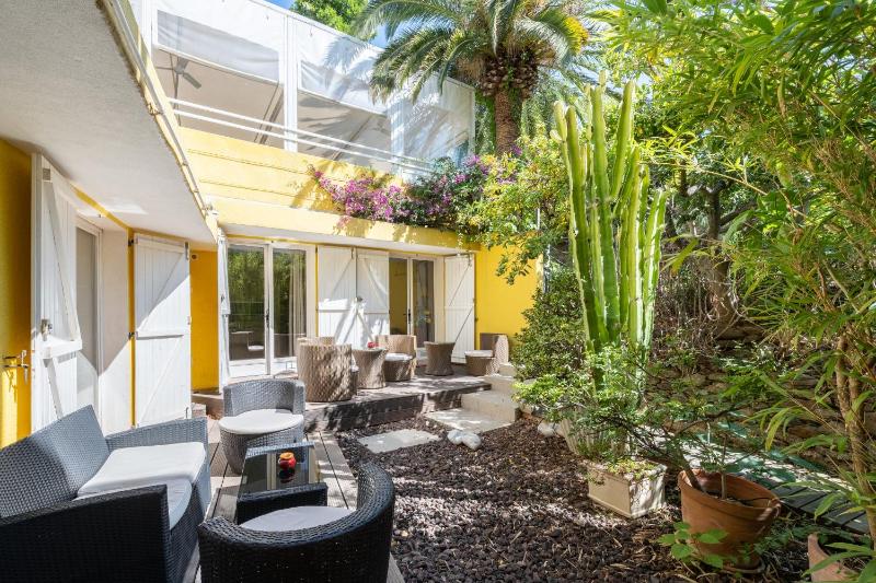 Suite with Terrace image 4