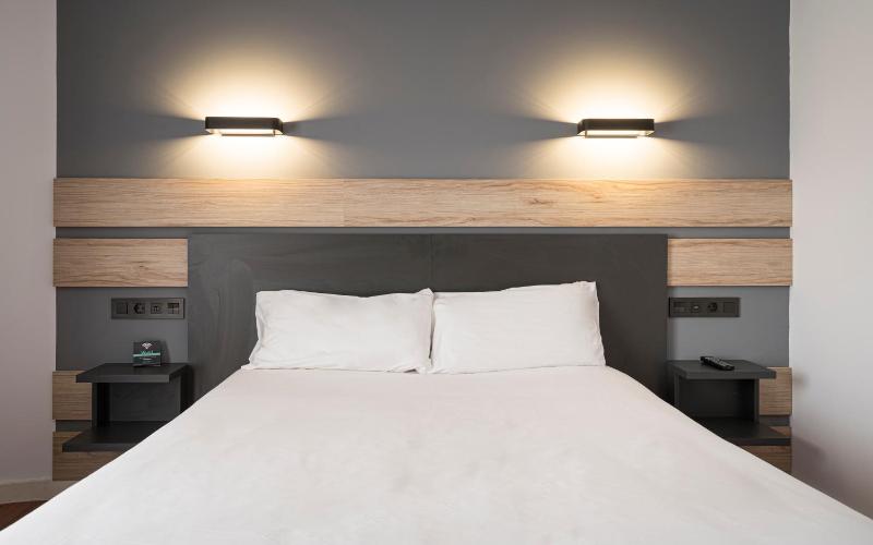 Standard Double or Twin Room image 3