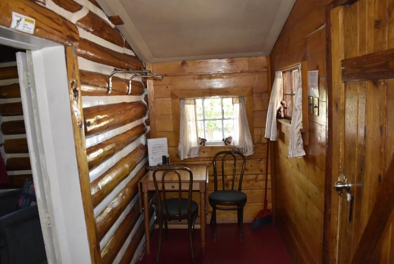 Chalet image 3