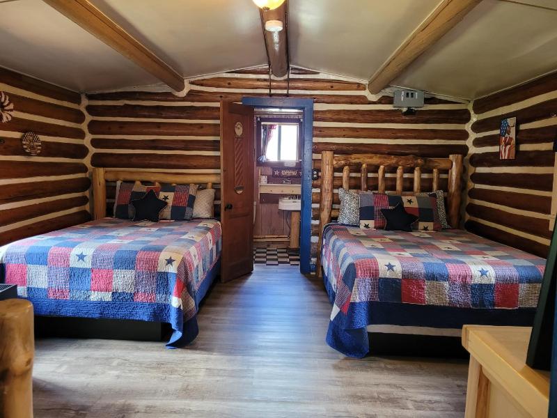 Superior Chalet image 4