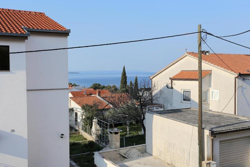 Apartments with parking space Podstrana Split - 10348 - image 5