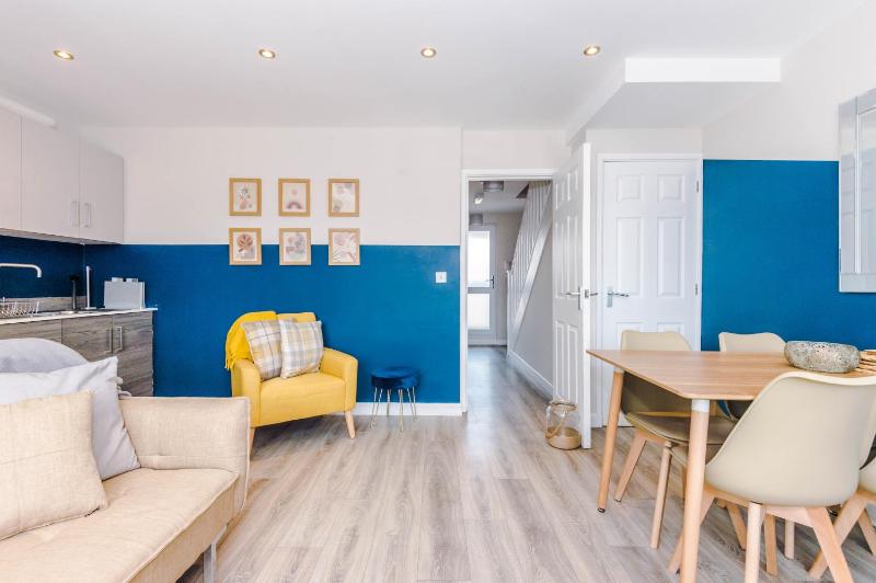 Hidden Gem within Central Chester - Great Location - image 10