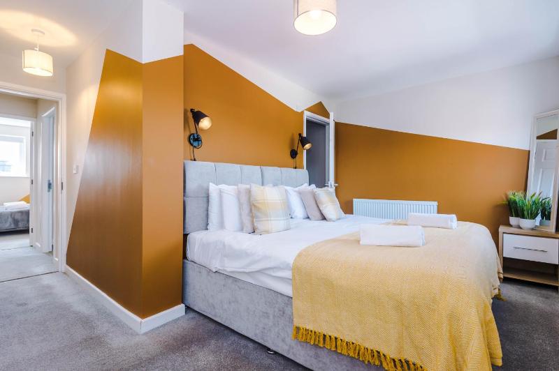 Hidden Gem within Central Chester - Great Location - image 5