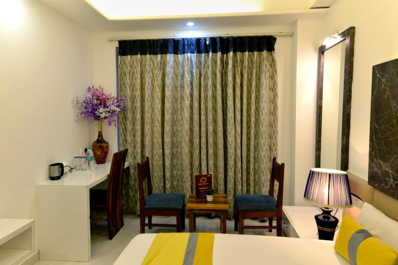 Hotel The Yellow - image 10
