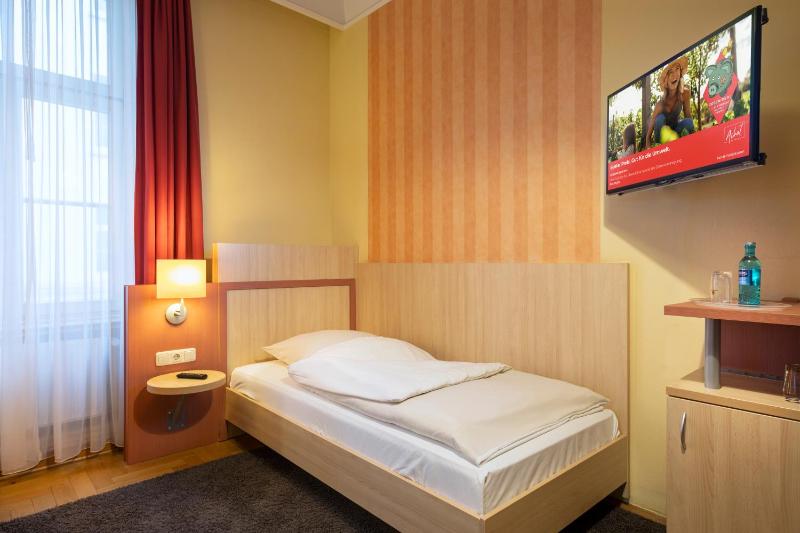 Economy Single Room image 4