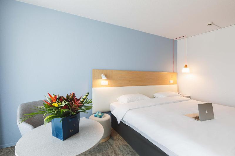Double Room with Terrace image 2