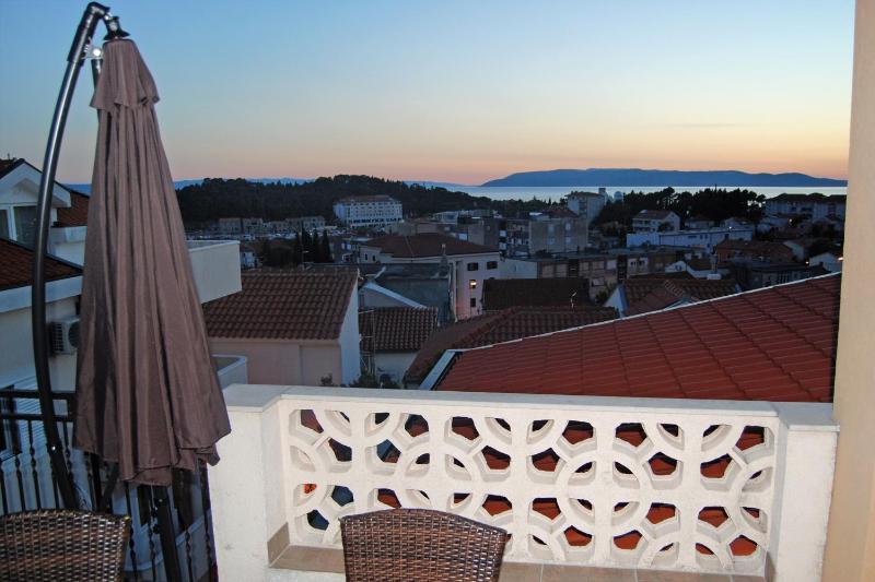 Apartments and rooms with parking space Makarska - 6834 - image 13
