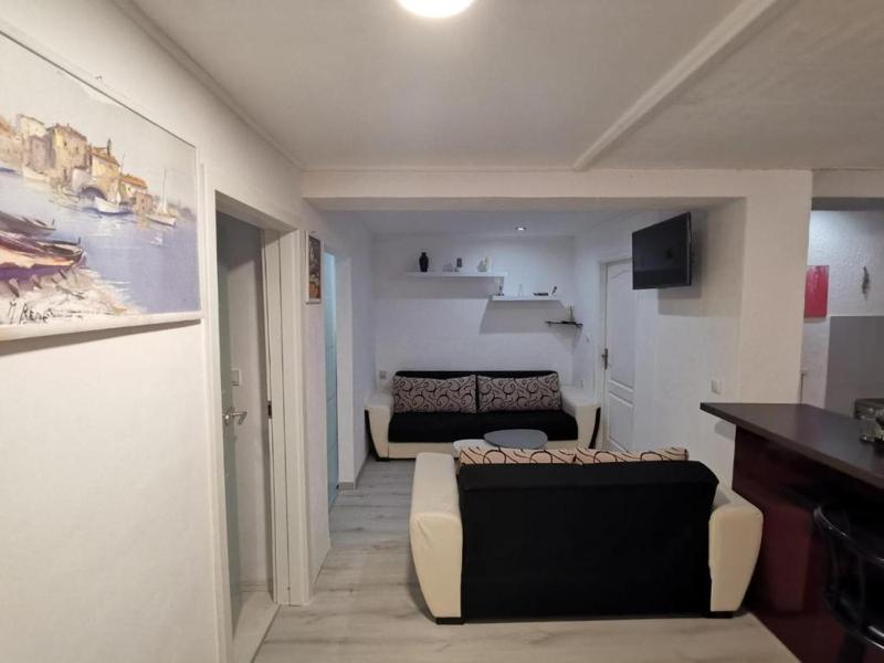 Two-Bedroom Apartment with Terrace image 1