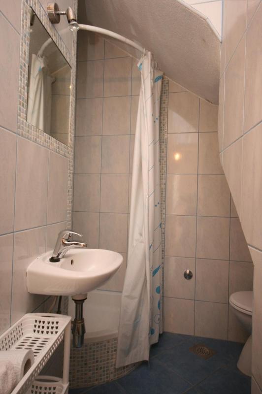 Apartments by the sea Baska Voda Makarska - 6703 - image 3