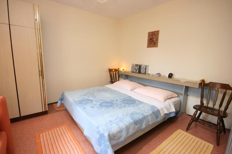 Apartments with a parking space Podgora Makarska - 6645 - image 24