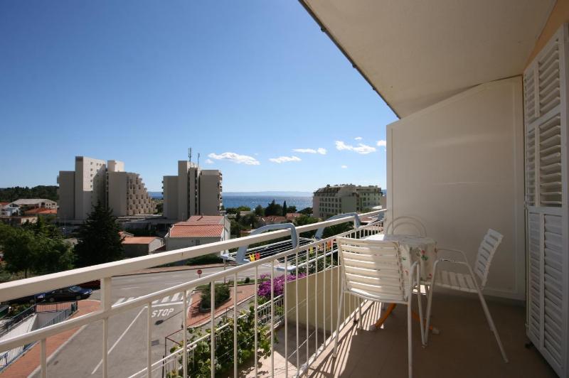 Apartments with a parking space Makarska - 6844 - image 10