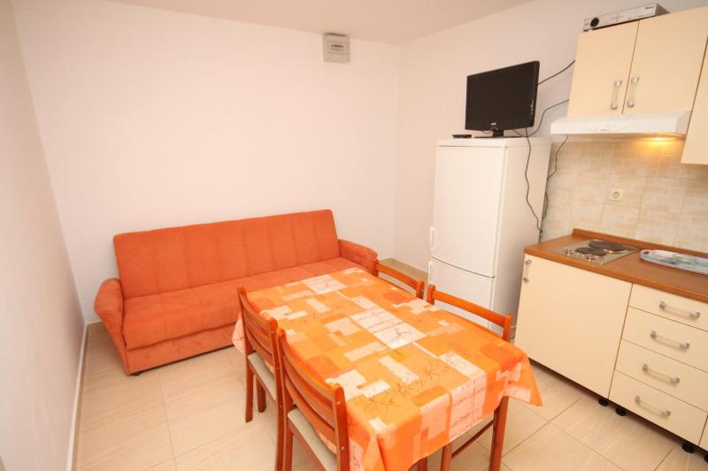 Apartment Makarska 6844c - image 8