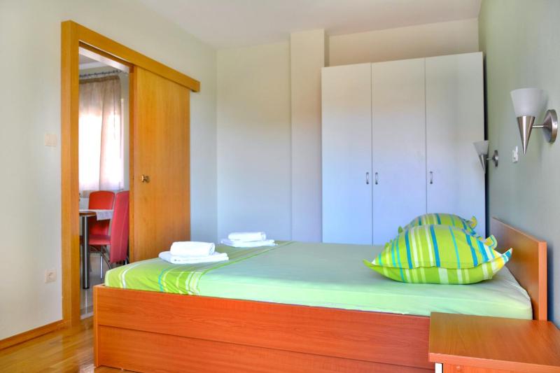 Apartments with a parking space Makarska - 6720 - image 19
