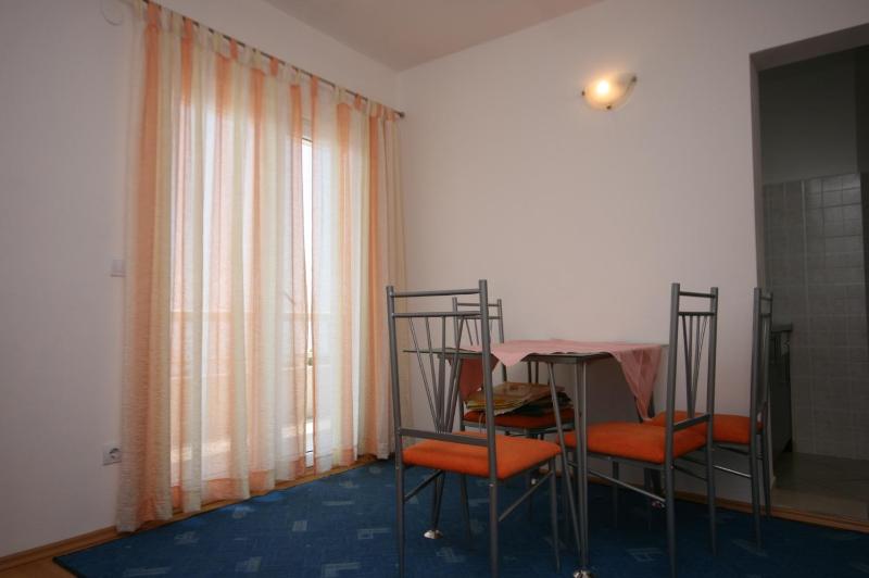 Apartments with a parking space Makarska - 6641 - image 41