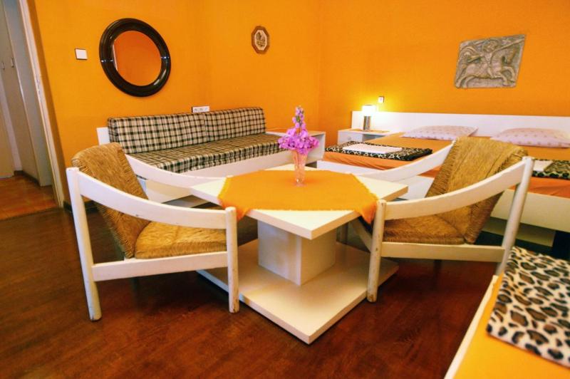 Apartments and rooms with parking space Makarska - 6644 - image 22