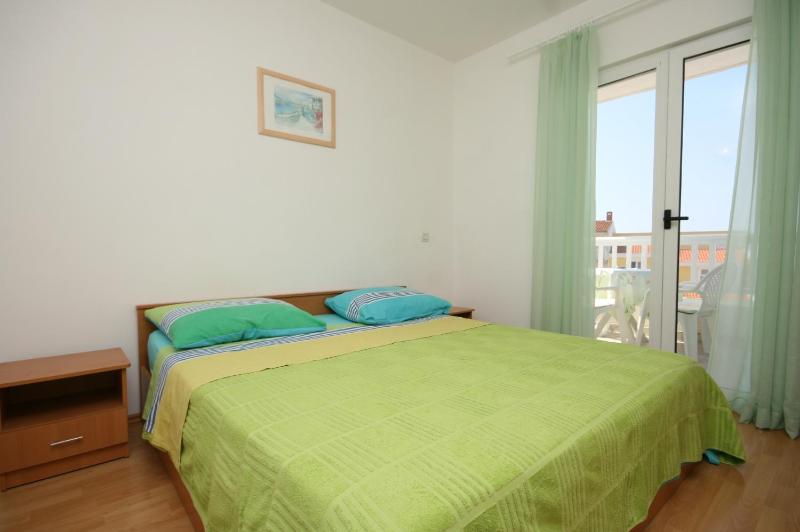 Apartments with a parking space Makarska - 6640 - image 28