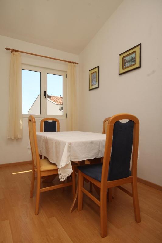 Apartments with a parking space Makarska - 6640 - image 37