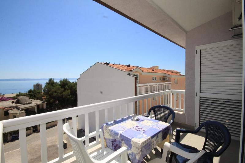 Apartments with a parking space Makarska - 6640 - image 18