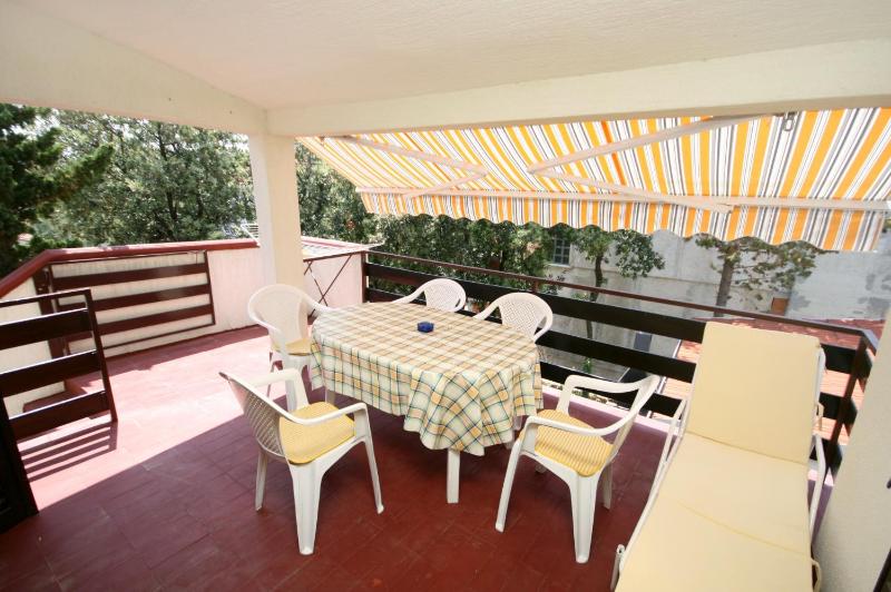 Apartments by the sea Mandre Pag - 6539 - image 24