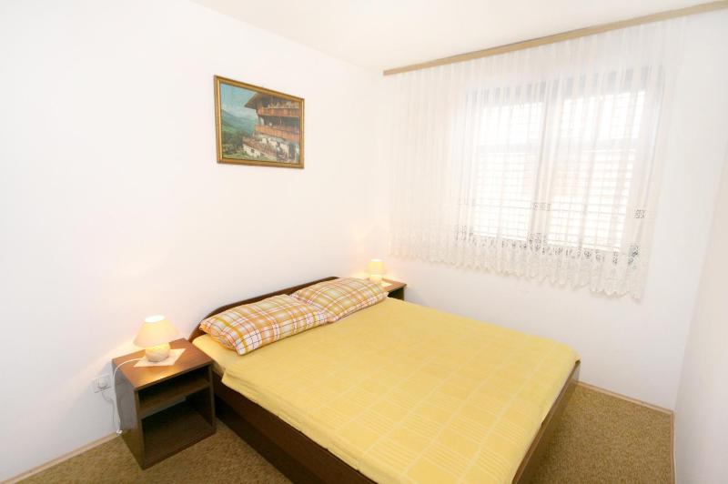 Apartments by the sea Mandre Pag - 6539 - image 29