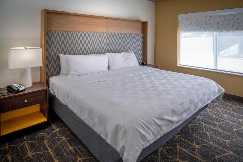 Standard Room image 4