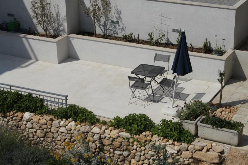 Apartments with a parking space Makarska - 6667 - image 28
