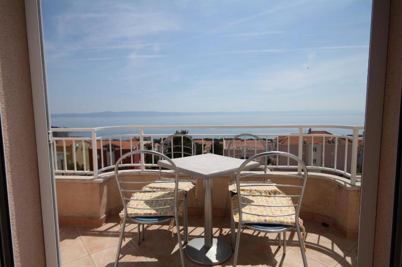 Apartments with a parking space Makarska - 6667 - image 31