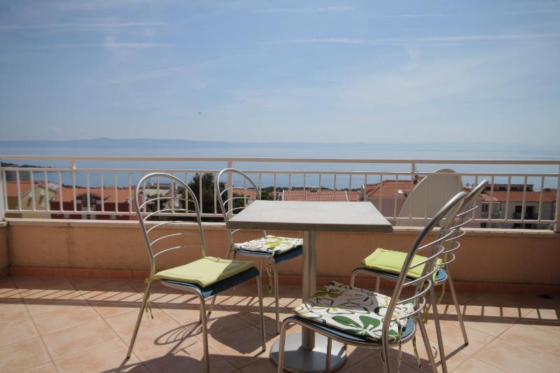 Apartments with a parking space Makarska - 6667 - image 40