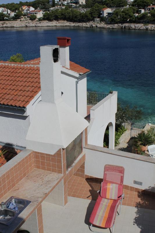 Apartments by the sea Bilo Primosten - 8364 - image 13