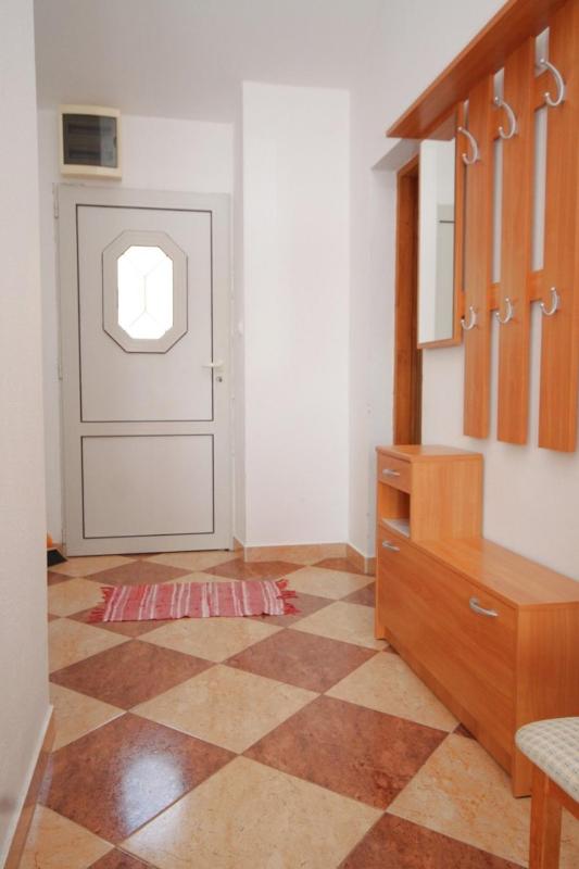 Zero-Bedroom Studio with Terrace and Sea View image 2