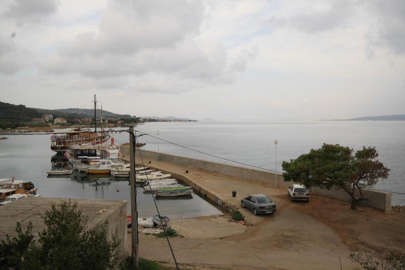 Two-Bedroom Apartment with Terrace and Sea View image 3