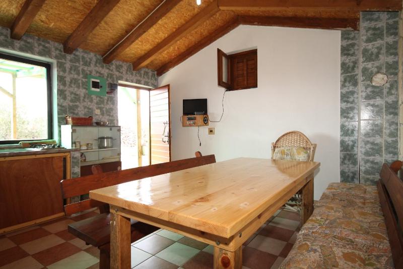 One-Bedroom Holiday Home image 4