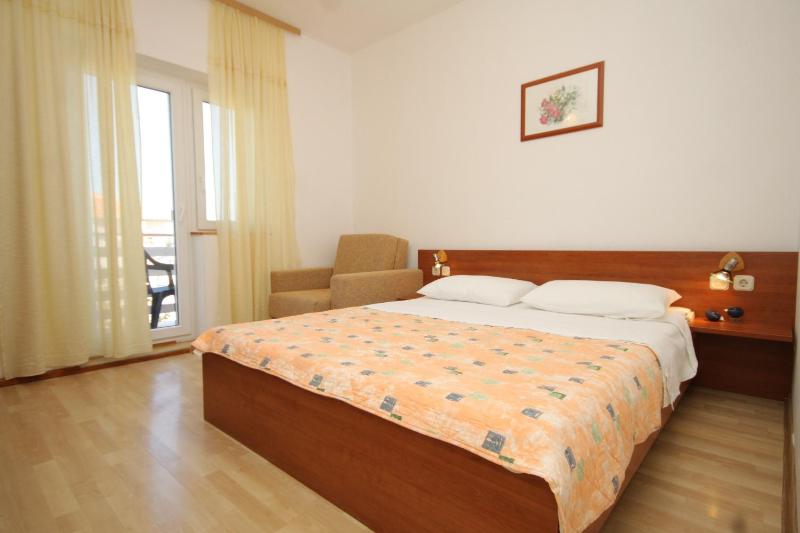 Double Room with Balcony and Sea View image 1